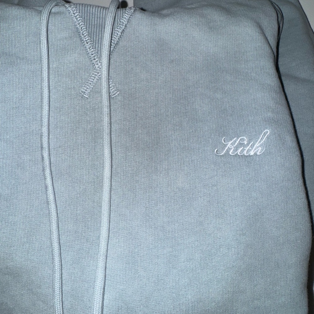Kith Men’s hoodie